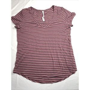 Lululemon Womens Tee V-Neck Maroon Strips Size  10‎ Short Sleeve T-Shirt